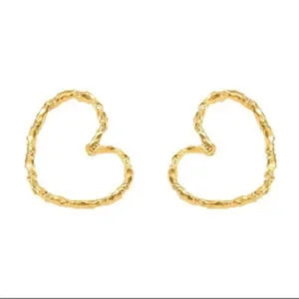 Vintage Gold Heart Earrings - Picture 2 of 4
